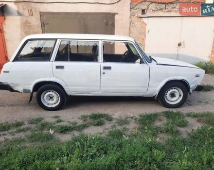 Белый ВАЗ 2104, объемом двигателя 1.5 л и пробегом 99 тыс. км за 700 $, фото 4 на Automoto.ua
