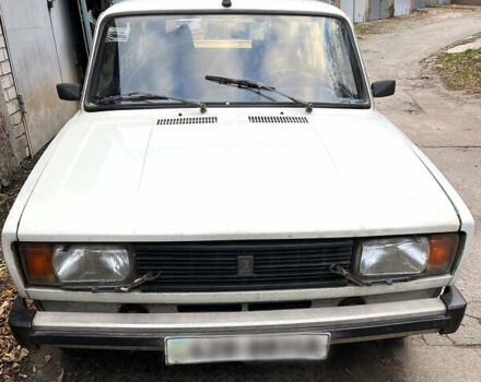 Белый ВАЗ 2104, объемом двигателя 1.5 л и пробегом 90 тыс. км за 2222 $, фото 1 на Automoto.ua