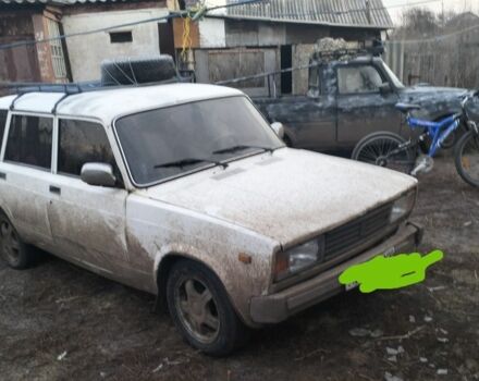 Белый ВАЗ 2104, объемом двигателя 1.5 л и пробегом 100 тыс. км за 510 $, фото 2 на Automoto.ua