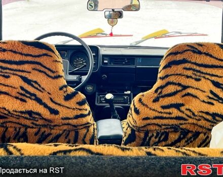 Білий ВАЗ 2104, об'ємом двигуна 1.5 л та пробігом 90 тис. км за 999 $, фото 6 на Automoto.ua