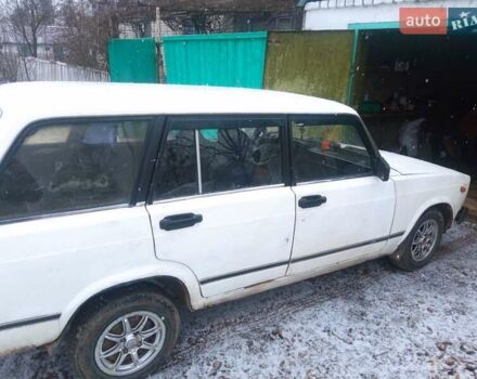 Белый ВАЗ 2104, объемом двигателя 1.1 л и пробегом 200 тыс. км за 1100 $, фото 3 на Automoto.ua
