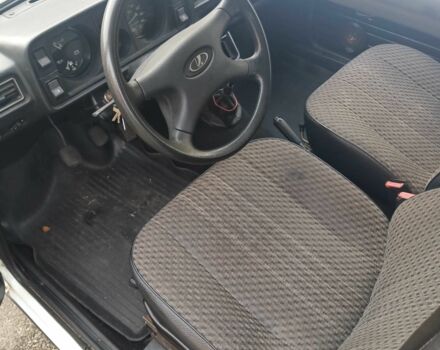 Белый ВАЗ 2104, объемом двигателя 1.5 л и пробегом 121 тыс. км за 1188 $, фото 11 на Automoto.ua