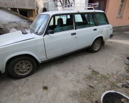 ВАЗ 2104 2001 в Корсунь-Шевченковском на Automoto.ua Белый ВАЗ 2104, объемом двигателя 1.5 л и пробегом 112 тыс. км за 1754 $, фото 4 на Automoto.ua