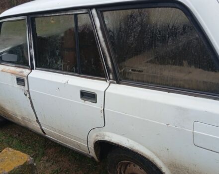 Белый ВАЗ 2104, объемом двигателя 1.5 л и пробегом 100 тыс. км за 639 $, фото 3 на Automoto.ua