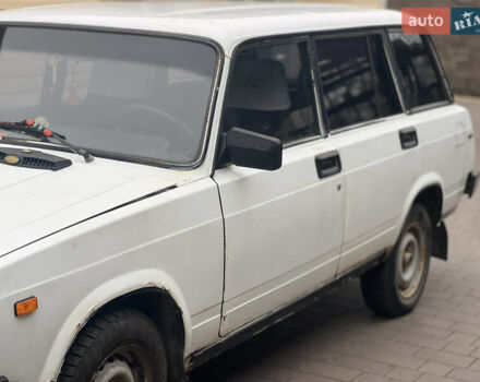 Белый ВАЗ 2104, объемом двигателя 1.5 л и пробегом 29 тыс. км за 799 $, фото 2 на Automoto.ua