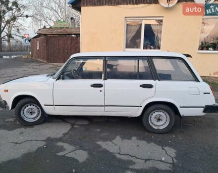 Белый ВАЗ 2104, объемом двигателя 1.45 л и пробегом 500 тыс. км за 992 $, фото 7 на Automoto.ua