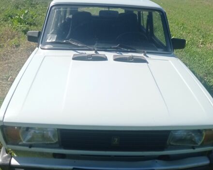 Белый ВАЗ 2104, объемом двигателя 1.5 л и пробегом 65 тыс. км за 950 $, фото 1 на Automoto.ua