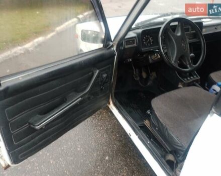 Білий ВАЗ 2104, об'ємом двигуна 1.45 л та пробігом 200 тис. км за 899 $, фото 1 на Automoto.ua