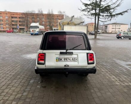 Белый ВАЗ 2104, объемом двигателя 1.5 л и пробегом 320 тыс. км за 1200 $, фото 9 на Automoto.ua