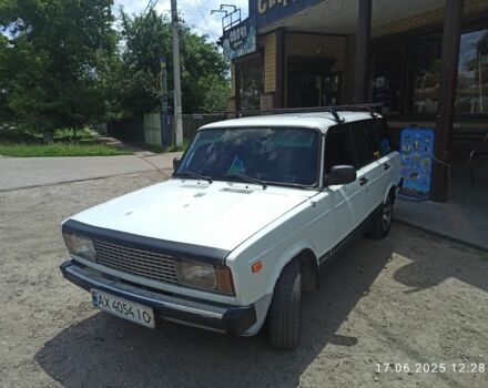 Белый ВАЗ 2104, объемом двигателя 1.5 л и пробегом 12 тыс. км за 809 $, фото 3 на Automoto.ua