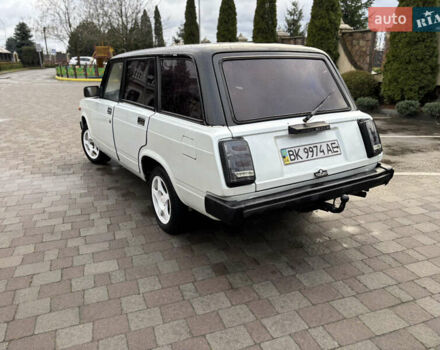 Белый ВАЗ 2104, объемом двигателя 0 л и пробегом 51 тыс. км за 850 $, фото 7 на Automoto.ua