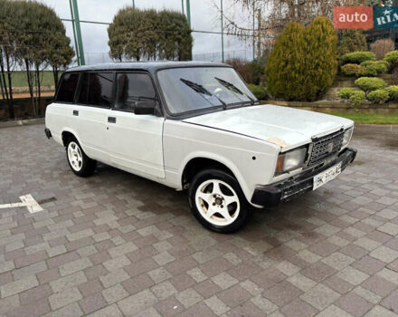 Белый ВАЗ 2104, объемом двигателя 0 л и пробегом 51 тыс. км за 850 $, фото 9 на Automoto.ua