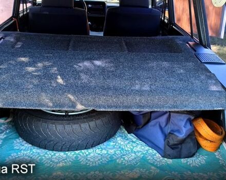 Белый ВАЗ 2104, объемом двигателя 1.5 л и пробегом 120 тыс. км за 1800 $, фото 6 на Automoto.ua