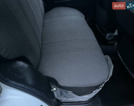 Білий ВАЗ 2104, об'ємом двигуна 1.5 л та пробігом 13 тис. км за 2650 $, фото 20 на Automoto.ua