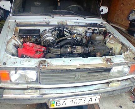 Белый ВАЗ 2104, объемом двигателя 1.5 л и пробегом 90 тыс. км за 1500 $, фото 7 на Automoto.ua