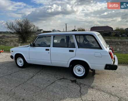 Білий ВАЗ 2104, об'ємом двигуна 1.58 л та пробігом 200 тис. км за 2600 $, фото 3 на Automoto.ua