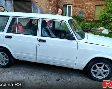 Белый ВАЗ 2104, объемом двигателя 1.5 л и пробегом 0 тыс. км за 1000 $, фото 1 на Automoto.ua