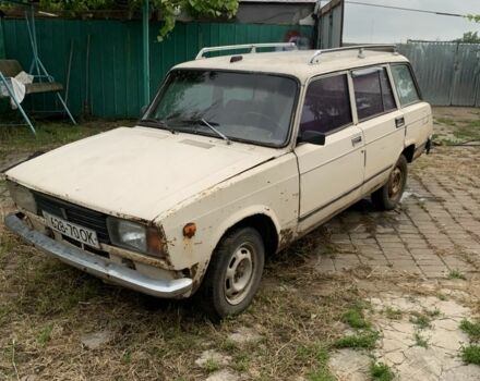 Белый ВАЗ 2104, объемом двигателя 1.3 л и пробегом 500 тыс. км за 350 $, фото 1 на Automoto.ua