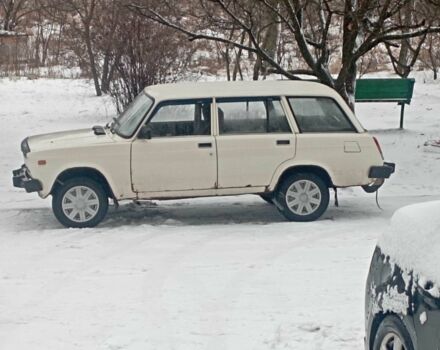 Белый ВАЗ 2104, объемом двигателя 1.5 л и пробегом 70 тыс. км за 713 $, фото 1 на Automoto.ua