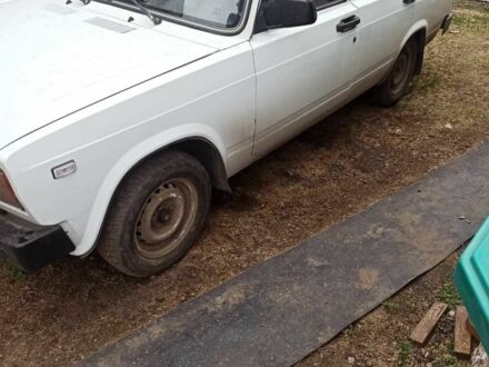 Белый ВАЗ 2104, объемом двигателя 1.3 л и пробегом 30 тыс. км за 1000 $, фото 1 на Automoto.ua
