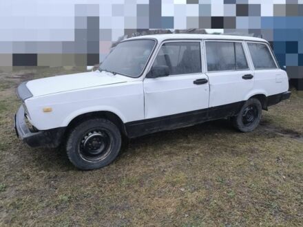 Белый ВАЗ 2104, объемом двигателя 1.3 л и пробегом 123 тыс. км за 285 $, фото 1 на Automoto.ua