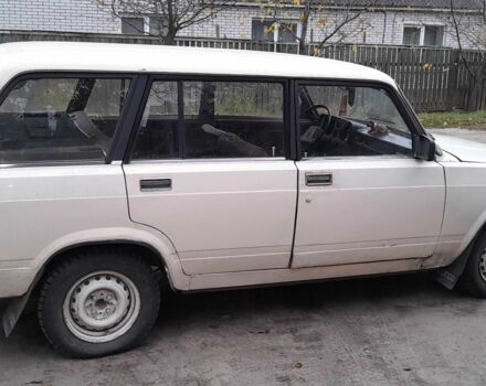 Белый ВАЗ 2104, объемом двигателя 1.3 л и пробегом 100 тыс. км за 533 $, фото 1 на Automoto.ua