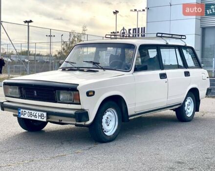 Белый ВАЗ 2104, объемом двигателя 1.29 л и пробегом 250 тыс. км за 999 $, фото 1 на Automoto.ua