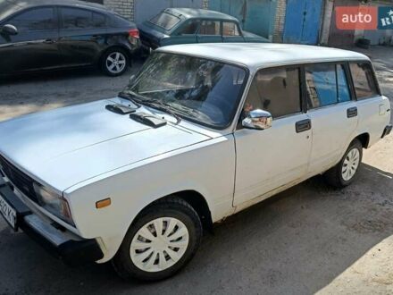 ВАЗ 2104 1988 в Киеве на Automoto.ua Белый ВАЗ 2104, объемом двигателя 1.45 л и пробегом 170 тыс. км за 723 $, фото 1 на Automoto.ua