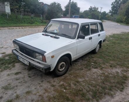 Белый ВАЗ 2104, объемом двигателя 1.3 л и пробегом 30 тыс. км за 823 $, фото 1 на Automoto.ua