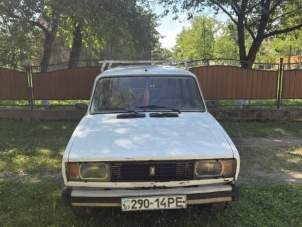 Белый ВАЗ 2104, объемом двигателя 1.3 л и пробегом 300 тыс. км за 1000 $, фото 1 на Automoto.ua