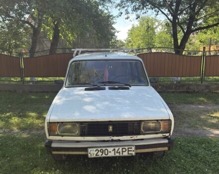 Белый ВАЗ 2104, объемом двигателя 1.3 л и пробегом 300 тыс. км за 1000 $, фото 1 на Automoto.ua