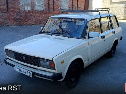 ВАЗ 2104 1990 у Харкові на Automoto.ua Білий ВАЗ 2104, об'ємом двигуна 15 л та пробігом 163 тис. км за 699 $, фото 1 на Automoto.ua