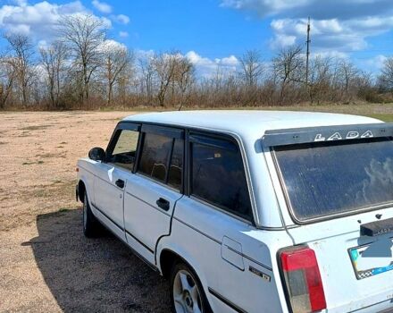 Белый ВАЗ 2104, объемом двигателя 1.5 л и пробегом 300 тыс. км за 800 $, фото 1 на Automoto.ua