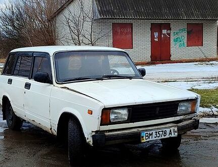 Білий ВАЗ 2104, об'ємом двигуна 1.5 л та пробігом 120 тис. км за 500 $, фото 1 на Automoto.ua