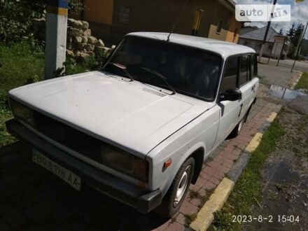 ВАЗ 2104 1993 в Теребовле на Automoto.ua Белый ВАЗ 2104, объемом двигателя 1.45 л и пробегом 200 тыс. км за 1000 $, фото 1 на Automoto.ua