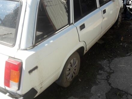 ВАЗ 2104 1995 в Сумах на Automoto.ua Белый ВАЗ 2104, объемом двигателя 1.5 л и пробегом 1 тыс. км за 411 $, фото 1 на Automoto.ua