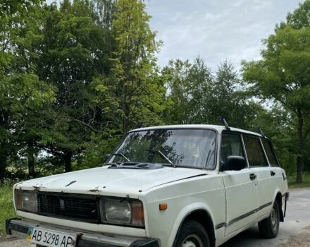 Белый ВАЗ 2104, объемом двигателя 0 л и пробегом 200 тыс. км за 388 $, фото 1 на Automoto.ua