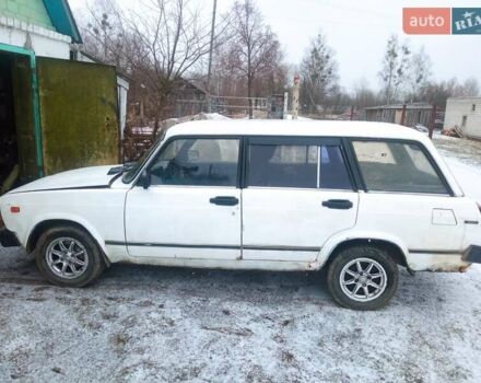 Белый ВАЗ 2104, объемом двигателя 1.1 л и пробегом 200 тыс. км за 1100 $, фото 1 на Automoto.ua