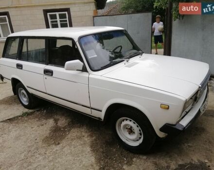Белый ВАЗ 2104, объемом двигателя 1.5 л и пробегом 321 тыс. км за 650 $, фото 1 на Automoto.ua