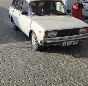 Белый ВАЗ 2104, объемом двигателя 1.5 л и пробегом 111 тыс. км за 1100 $, фото 1 на Automoto.ua