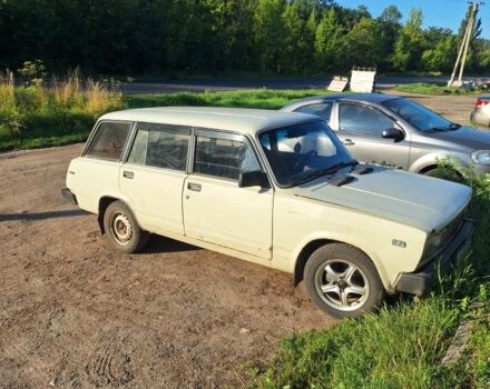 Белый ВАЗ 2104, объемом двигателя 7 л и пробегом 150 тыс. км за 954 $, фото 1 на Automoto.ua