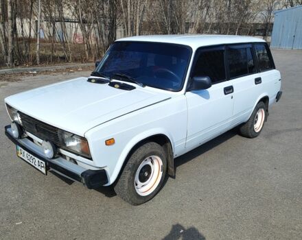 Белый ВАЗ 2104, объемом двигателя 1.5 л и пробегом 93 тыс. км за 1498 $, фото 1 на Automoto.ua