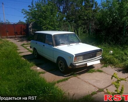 Белый ВАЗ 2104, объемом двигателя 1.5 л и пробегом 253 тыс. км за 1000 $, фото 1 на Automoto.ua