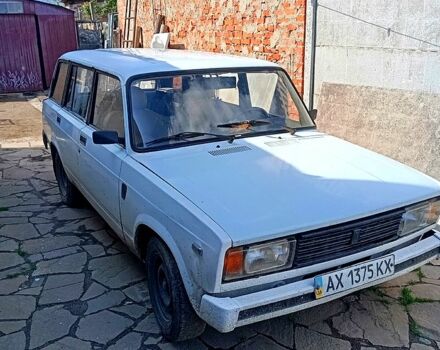 Белый ВАЗ 2104, объемом двигателя 1.5 л и пробегом 2110 тыс. км за 800 $, фото 1 на Automoto.ua