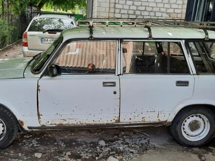 ВАЗ 2104 2001 в Александрие на Automoto.ua Белый ВАЗ 2104, объемом двигателя 0 л и пробегом 53 тыс. км за 729 $, фото 1 на Automoto.ua