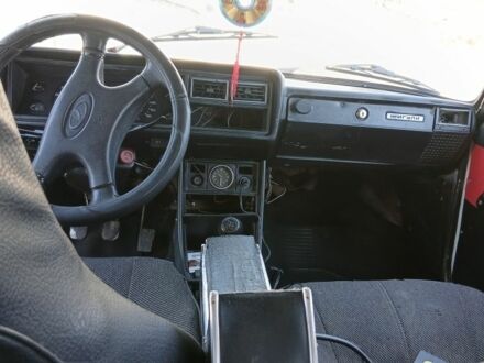 ВАЗ 2104 2001 у Подільськ (Котовськ) на Automoto.ua Білий ВАЗ 2104, об'ємом двигуна 2 л та пробігом 350 тис. км за 650 $, фото 1 на Automoto.ua