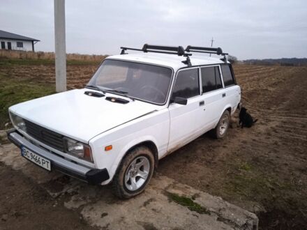 Белый ВАЗ 2104, объемом двигателя 1.5 л и пробегом 250 тыс. км за 900 $, фото 1 на Automoto.ua