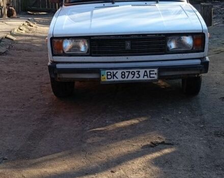 Белый ВАЗ 2104, объемом двигателя 3 л и пробегом 76 тыс. км за 1099 $, фото 1 на Automoto.ua