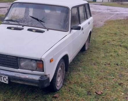 Белый ВАЗ 2104, объемом двигателя 1.5 л и пробегом 74 тыс. км за 600 $, фото 1 на Automoto.ua
