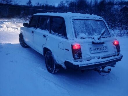 Белый ВАЗ 2104, объемом двигателя 2 л и пробегом 1 тыс. км за 368 $, фото 1 на Automoto.ua